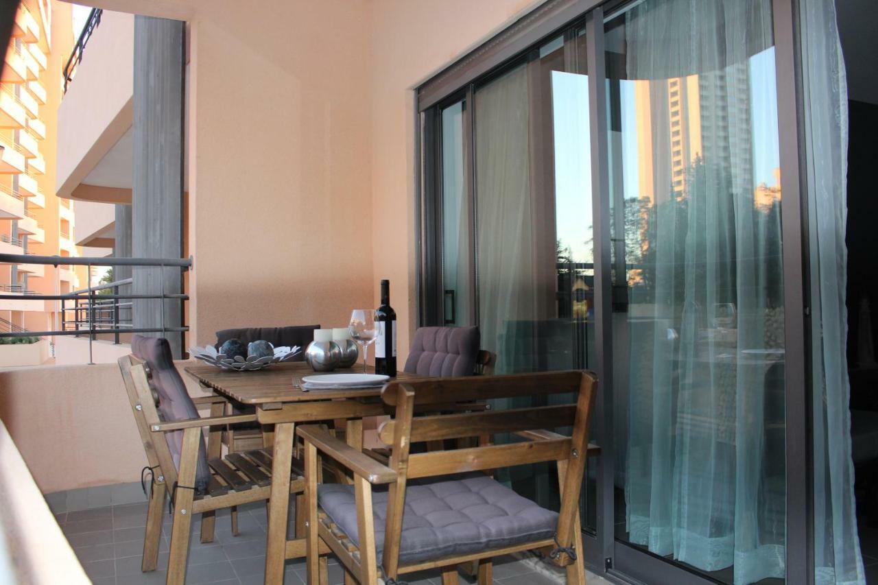 Charme Paraiso Sol Apartment *